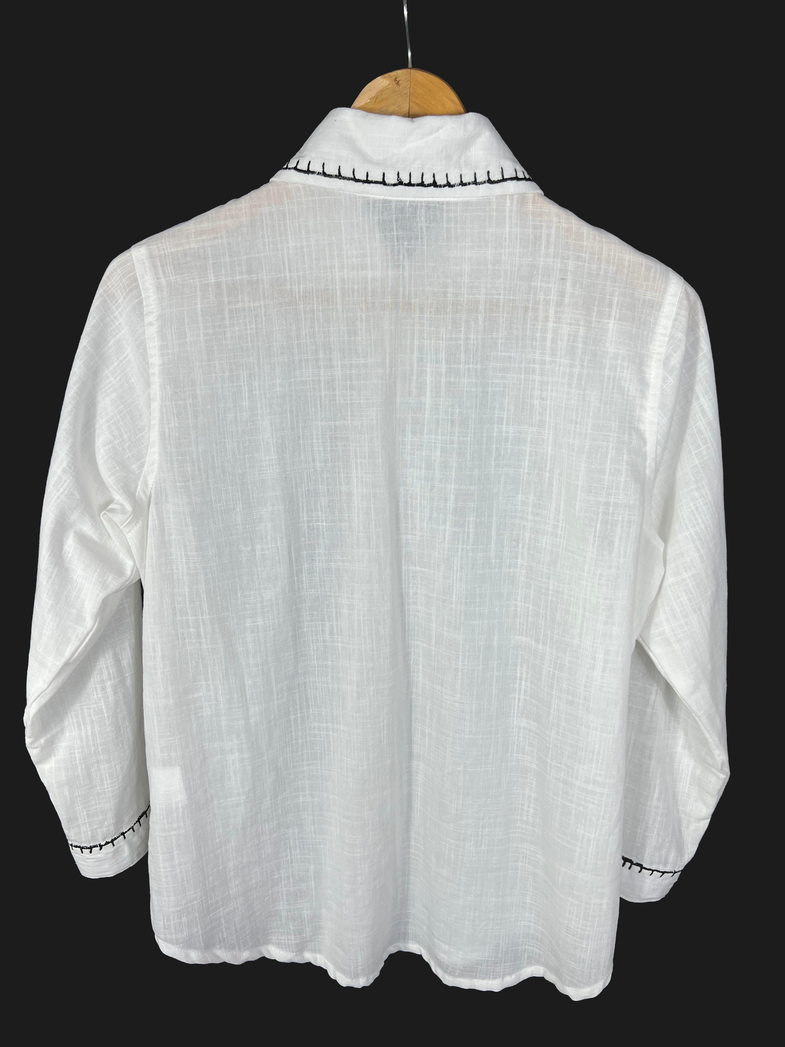 Camisa branca nº1 - vista alternativa